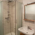 Pod Studenou Horou Apartamento