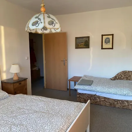 Pod Studenou Horou Apartment *
